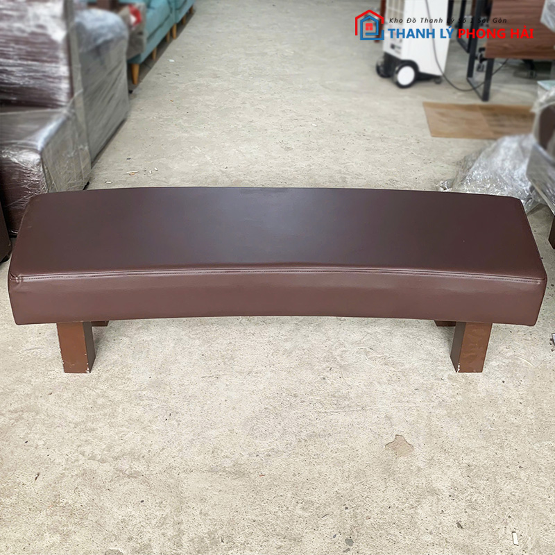 bo-sofa-1m4-quan-cafe-boc-da (10) Bộ Sofa 1m4 Quán Cafe Bọc Da Kèm Đôn Gỗ Cũ