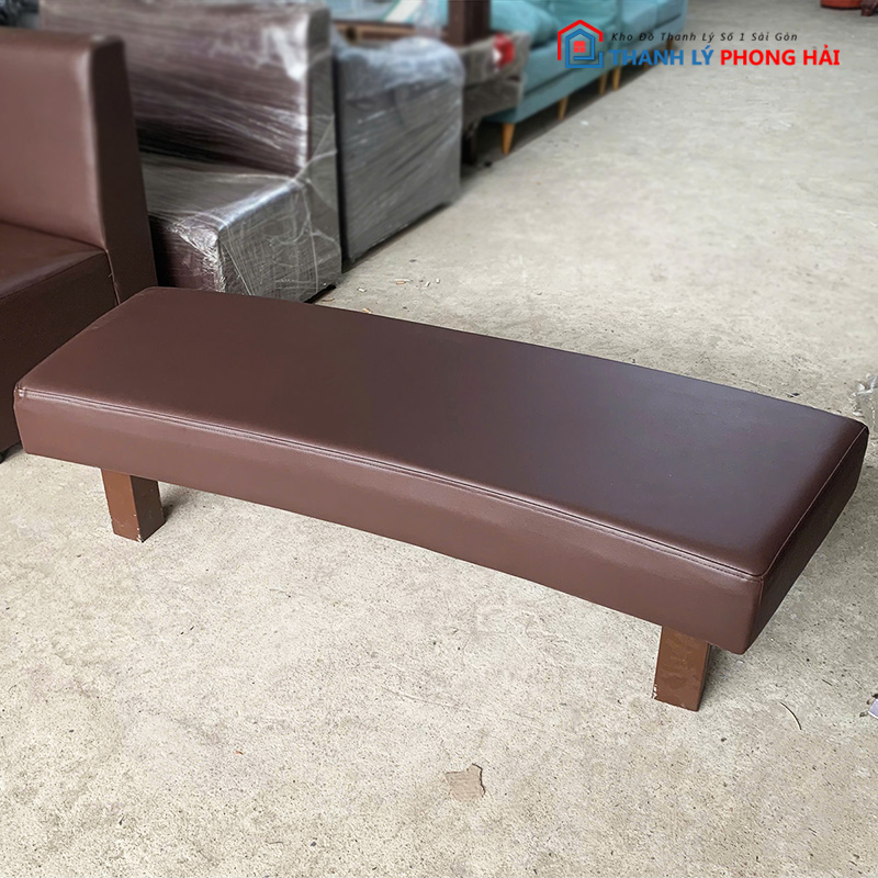 bo-sofa-1m4-quan-cafe-boc-da (9) Bộ Sofa 1m4 Quán Cafe Bọc Da Kèm Đôn Gỗ Cũ