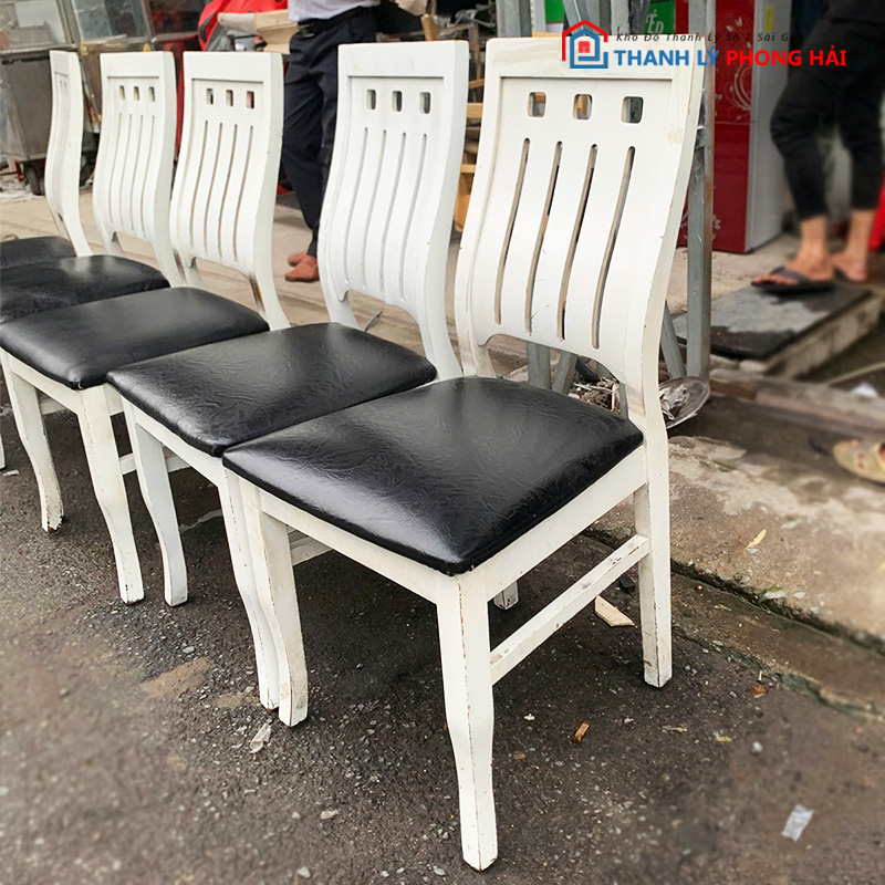 ghe-an-khung-go-mat-dem-da-2 Ghế Ăn Khung Gỗ Mặt Đệm Da Màu Đen Cũ