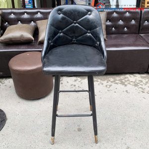 Ghế Bar Bọc Da Đen Đính Nút Cũ