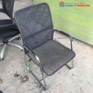 Ghế Chân Quỳ Lưng Lưới Vuông Cũ