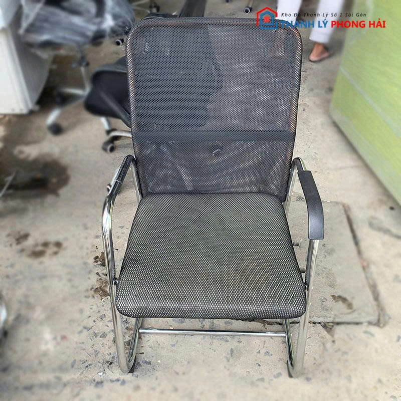 ghe-chan-quy-lung-luoi-vuong-2 Ghế Chân Quỳ Lưng Lưới Vuông Cũ
