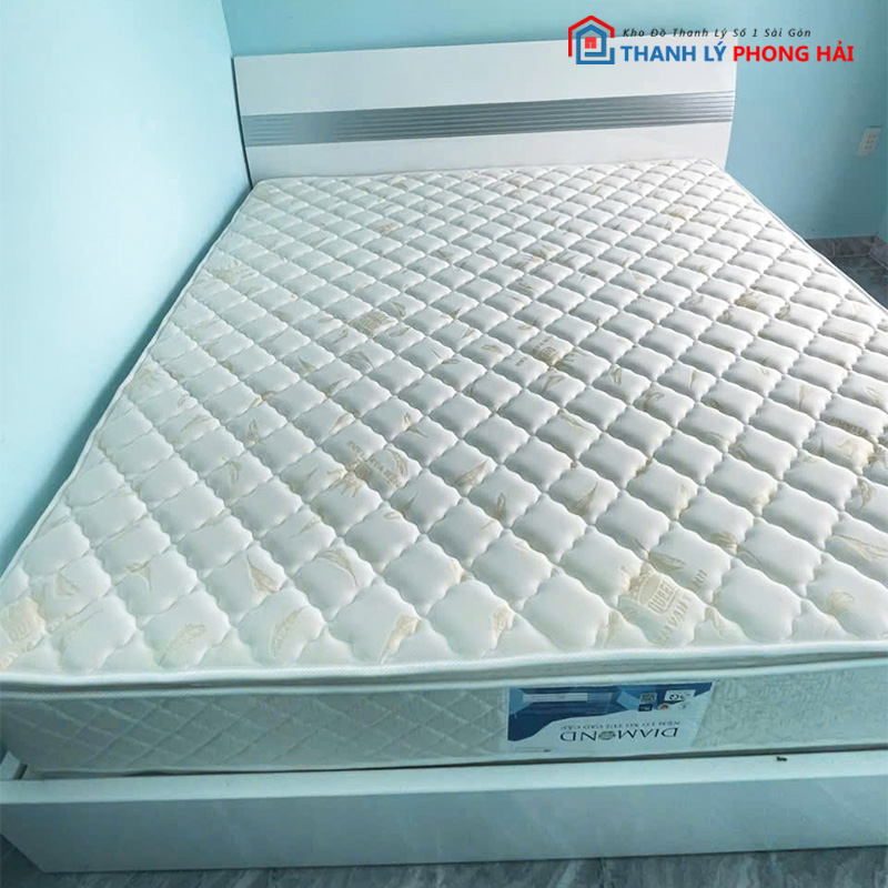 giuong-go-mdf-dau-giuong-cao-cu Giường Gỗ MDF Đầu Giường Cao Cũ