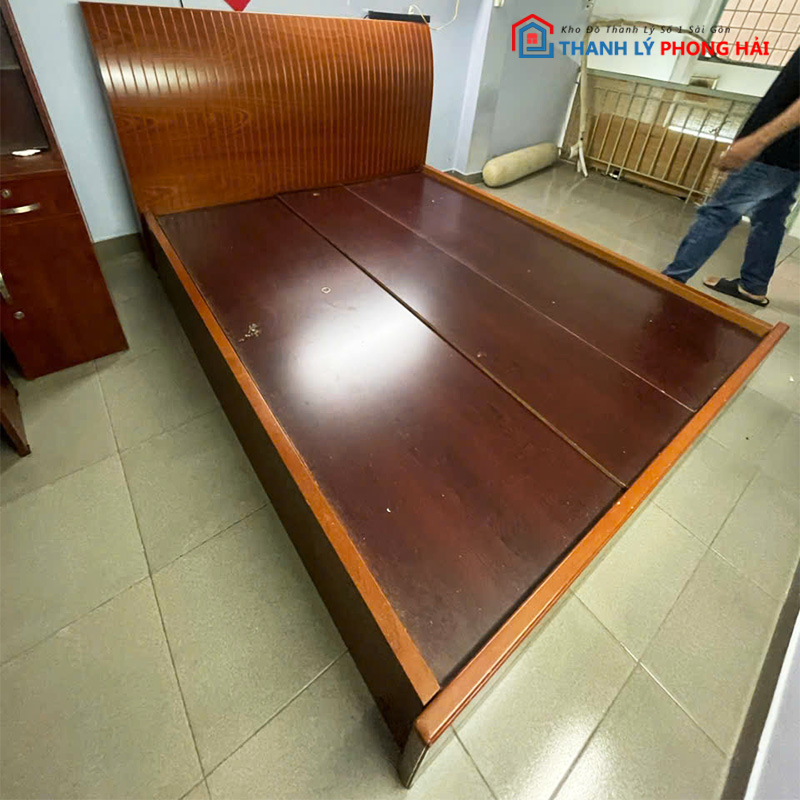 giuong-ngu-go-mdf-dau-giuong-cao-cu-1 Giường Ngủ Gỗ MDF Đầu Giường Cao Cũ