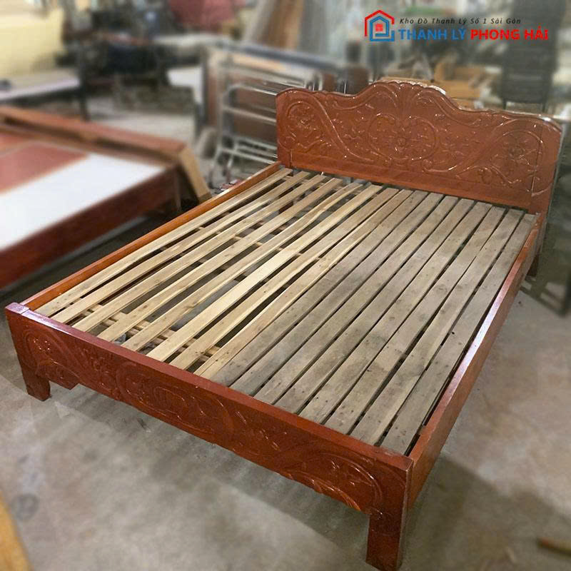 giuong-ngu-go-tu-nhien-dieu-khac-cu-1 Giường Ngủ Gỗ Tự Nhiên Điêu Khắc 1m6 Cũ