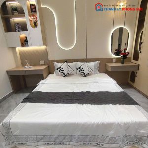 Hệ Giường Ngủ Kèm Bàn Trang Điểm, Bàn Làm Việc Mới 99%