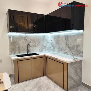 Hệ Tủ Bếp Góc L Mặt Đá Mới 99%