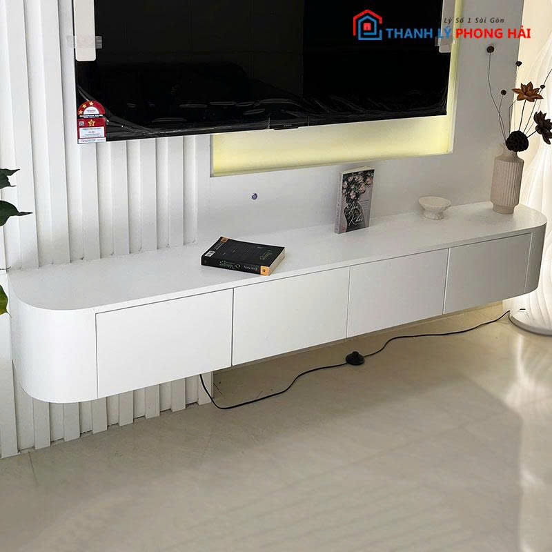 ke-tivi-treo-tuong-bo-cong-2 Kệ Tivi Treo Tường Bo Cong Mới 99%
