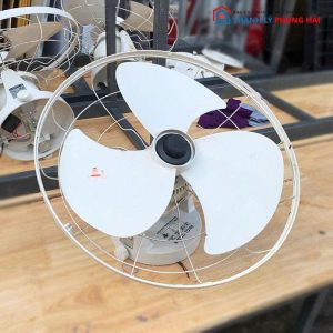 Quạt Đảo Treo Trần Cánh Nhựa Cũ