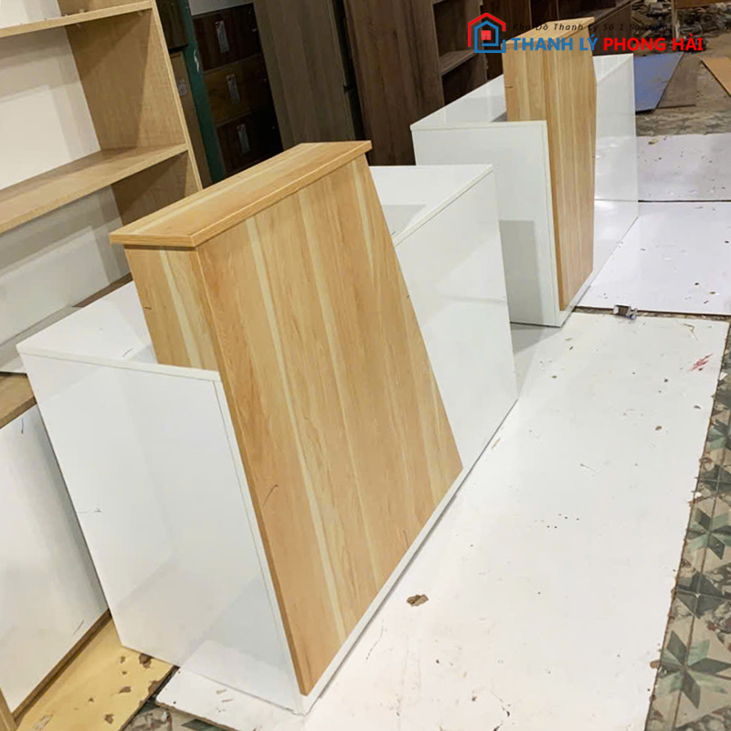 quay-le-tan-go-mdf-1m2-2 Thanh Lý Quầy Lễ Tân Gỗ MDF 1m2 Mới 99%