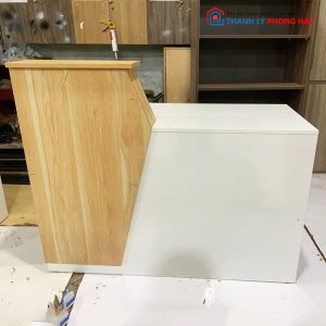 Thanh Lý Quầy Lễ Tân Gỗ MDF 1m2 Mới 99%
