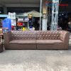 Sofa Băng Da 3m2 Đính Nút Màu Nâu Cũ