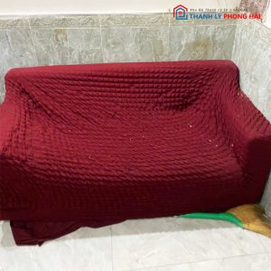 Sofa Bọc Vải Đỏ Đơn Giản Cũ