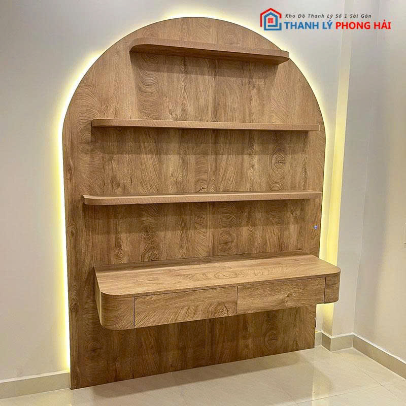 tu-ke-trung-bay-go-mdf-1 Tủ Kệ Trưng Bày Gỗ MDF Kiểu Treo Tường Mới 99%