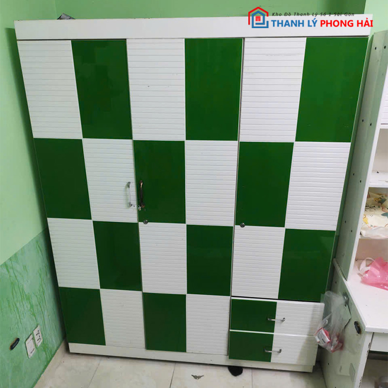 tu-quan-ao-3-canh-1m6-1 Tủ Quần Áo 3 Cánh 1m6 Kèm 2 Hộc Kéo Cũ