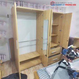 Tủ Quần Áo 4 Cánh Kèm 2 Hộc Lớn Cũ