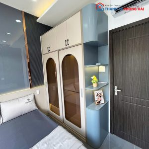 Tủ Quần Áo Cửa Lùa Kính Mới 99% (Nhiều Màu)
