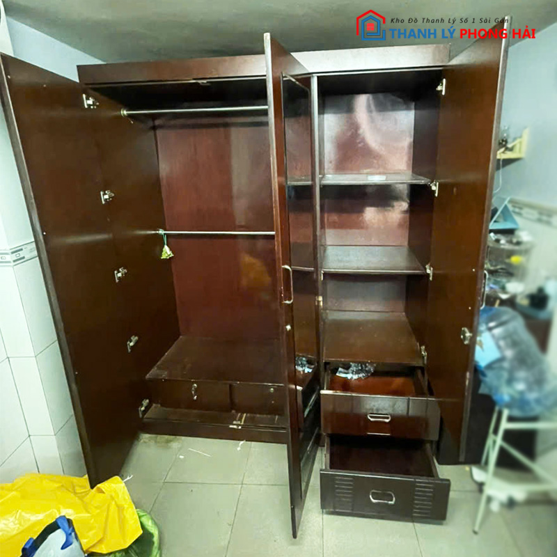 tu-quan-ao-go-3-canh-2 Tủ Quần Áo Gỗ 3 Cánh Phối Gương Giữa Cũ