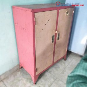 Tủ Quần Áo Sắt 2 Cánh Cho Bé Cũ Màu Hồng