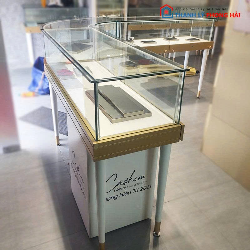 tu-trung-bay-trang-suc-mat-kinh-1 Tủ Trưng Bày Trang Sức Mặt Kính Cũ (Nhiều KT)