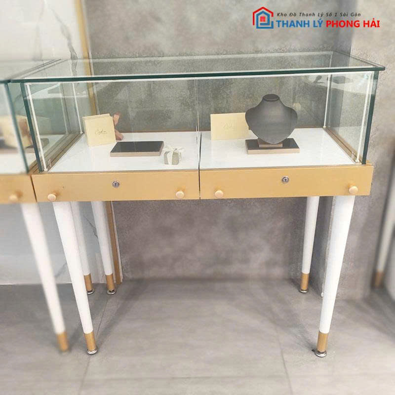tu-trung-bay-trang-suc-mat-kinh-3 Tủ Trưng Bày Trang Sức Mặt Kính Cũ (Nhiều KT)