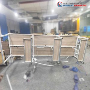 Bàn Cụm Làm Việc Nhóm 3m3 Có Kệ PC