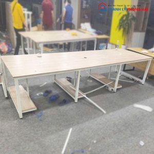 Bàn Cụm Làm Việc Nhóm 3m3 Có Kệ PC