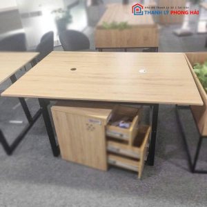 Bàn Làm Việc 1m6 Mặt Gỗ Khung Sắt Cũ