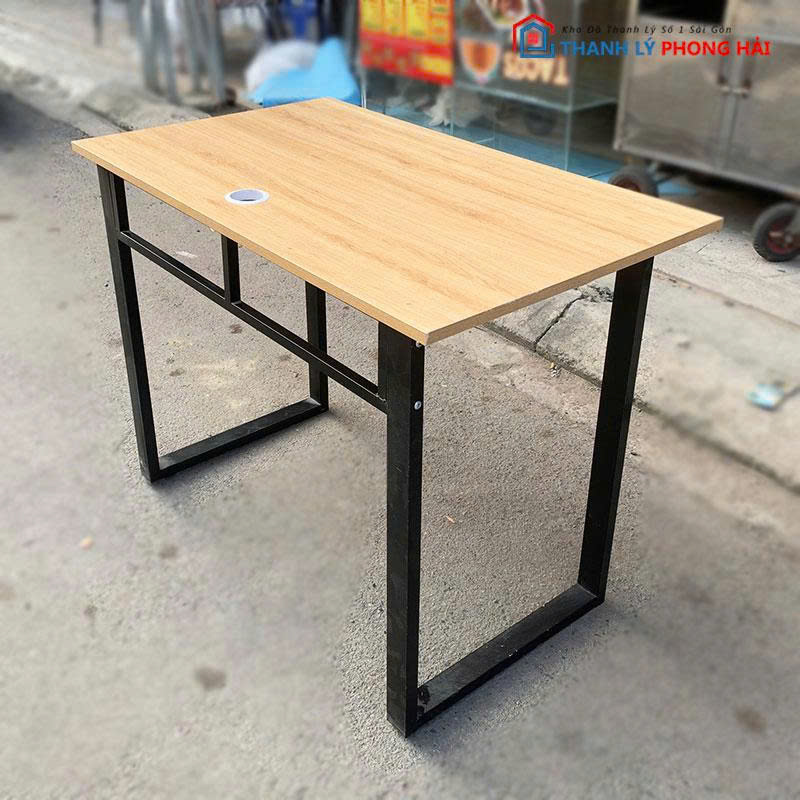 ban-lam-viec-mat-go-chan-sat-1m-cu-2 Bàn Làm Việc Mặt Gỗ Chân Sắt 1m Cũ
