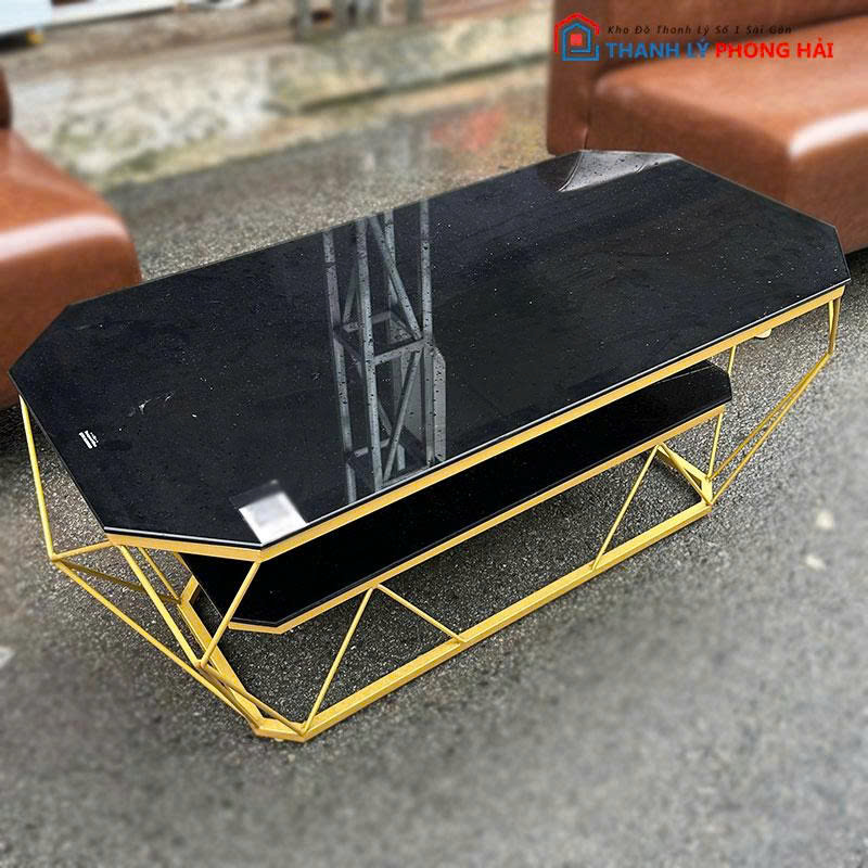 ban-sofa-kim-cuong-den-2 Bàn Sofa Kim Cương Đen Cũ Mặt Kính Khung Sắt