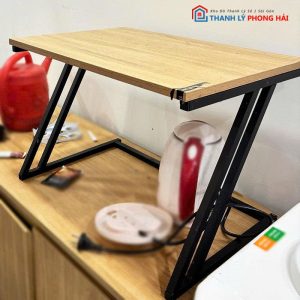 Bàn Thấp Mặt Gỗ Cũ Chân Sắt Chữ Z