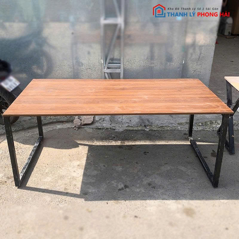 ban-van-phong-1m8-chan-chu-u-2 Bàn Văn Phòng 1m8 Chân Chữ U Mặt Gỗ MDF Cũ