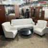 Bộ Sofa 3 Món Kiểu Nút Chester Kèm Bàn Trà Cũ