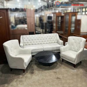 Bộ Sofa 3 Món Kiểu Nút Chester Kèm Bàn Trà Cũ
