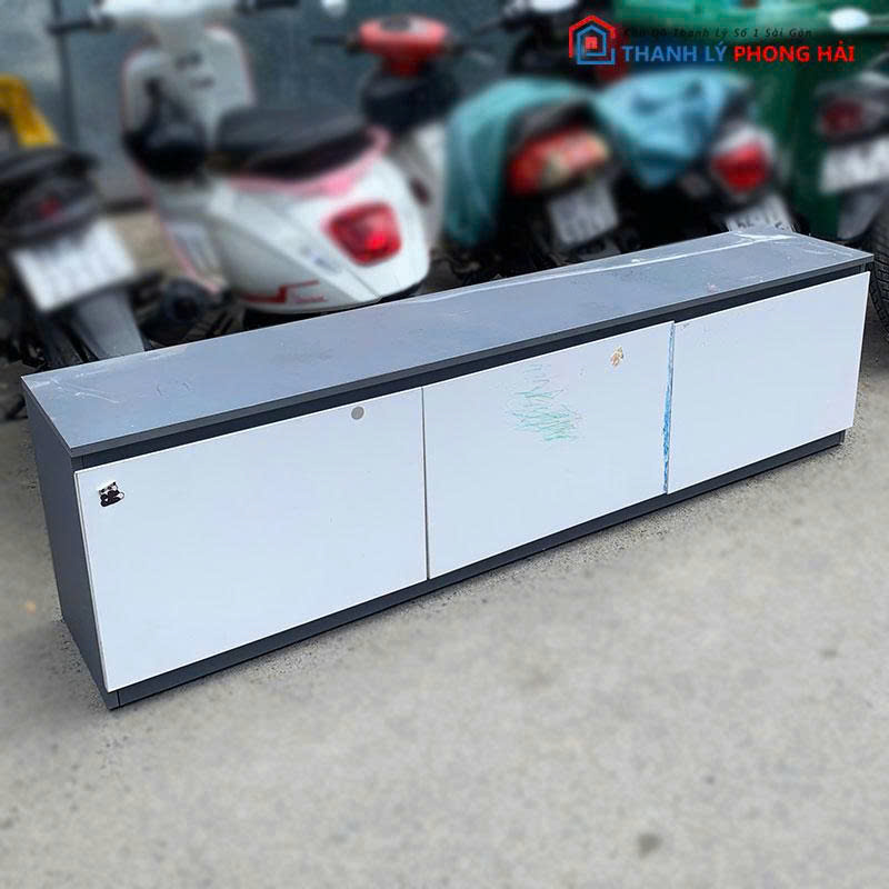 ke-tivi-kieu-dang-don-gian-cu-1 Kệ Tivi Kiểu Dáng Đơn Giản Cũ