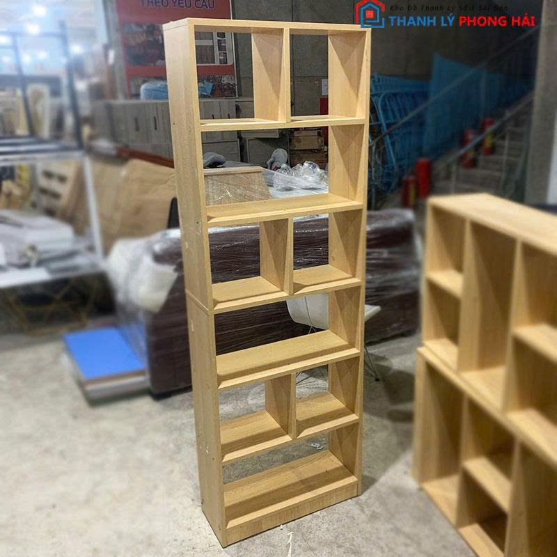 ke-trung-bay-go-mdf-60-cm-cu-2 Kệ Trưng Bày Gỗ MDF 60 cm Cũ