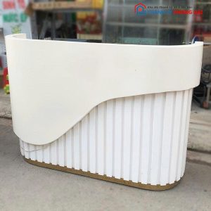 Quầy Lễ Tân Trắng Nan Dọc Bo Cong Độc Đáo Cũ