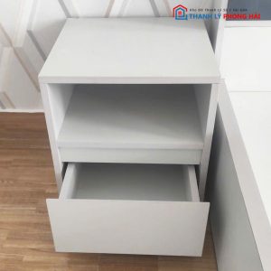 Tab Đầu Giường Cũ 2 Hộc Màu Trắng Tối Giản