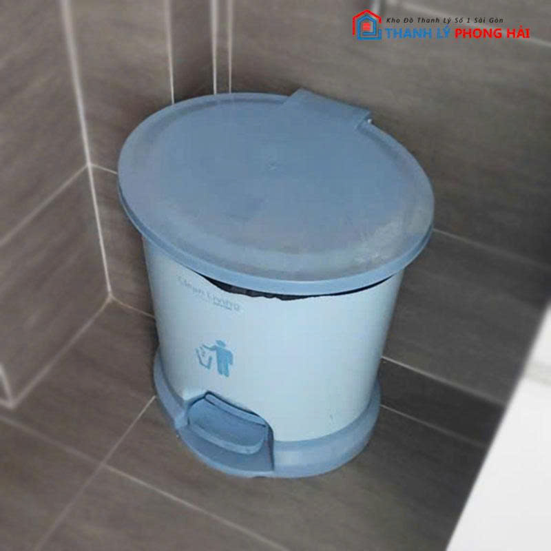 thung-rac-nhua-cu-nhieu-loai-1-1 Thùng Rác Nhựa Cũ Nhiều Loại
