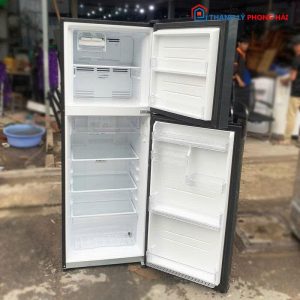 Tủ Lạnh Toshiba GR-RT303WE-PMV 2 Cánh 233L Cũ