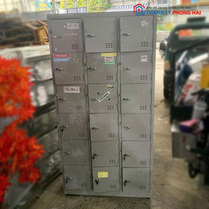 tu-locker-sat-18-ngan-ben-dep-cu-2 Tủ Locker Sắt 18 Ngăn Bền Đẹp Cũ