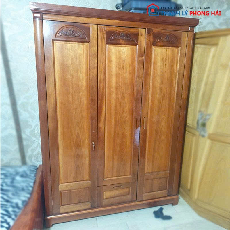 tu-quan-ao-1m5-go-tu-nhien-cu-3-canh-1 Tủ Quần Áo 1m5 Gỗ Tự Nhiên Cũ 3 Cánh