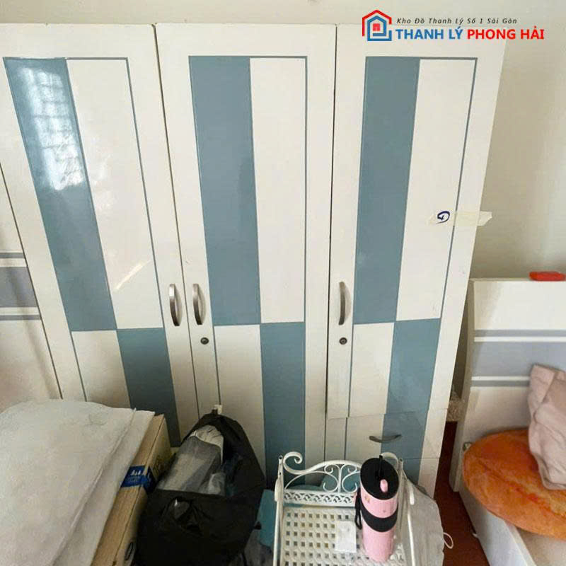 tu-quan-ao-3-canh-1m6-cu-2 Tủ Quần Áo 3 Cánh 1m6 Cũ Trắng Phối Xanh