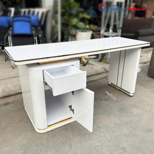 Bàn Làm Việc Gỗ Công Nghiệp 1m6 Cũ
