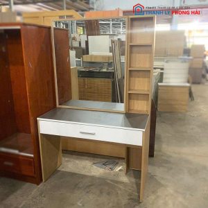 Bàn Trang Điểm Gỗ MDF Cũ Kèm Gương Lớn