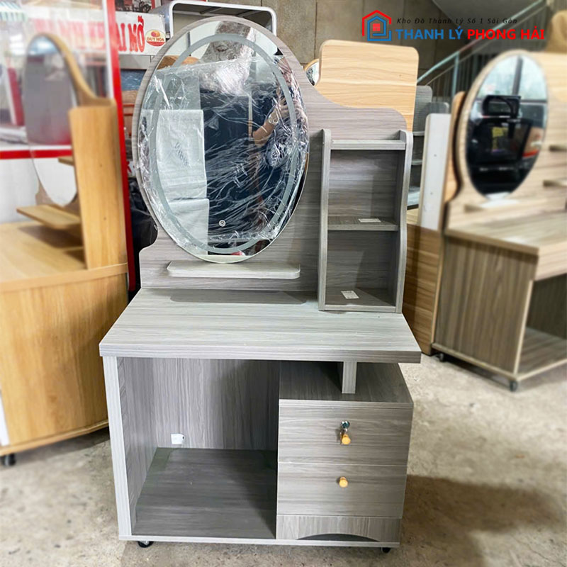 ban-trang-diem-guong-oval-go-mdf Bàn Trang Điểm Gương Oval Gỗ MDF Mới 99%