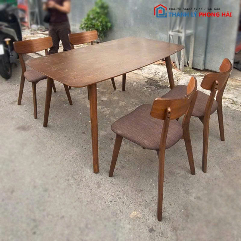 bo-ban-an-4-ghe-go-tu-nhien-cu-1 Bộ Bàn Ăn 4 Ghế Gỗ Tự Nhiên Cũ