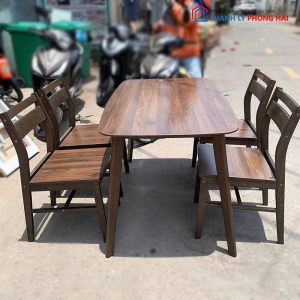 Bộ Bàn Ăn Gỗ Tự Nhiên Cũ Kèm 4 Ghế