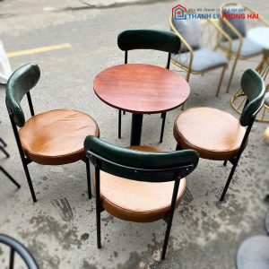 Bộ Bàn Ghế Cafe Tựa Cong Bọc Da Mới 99%