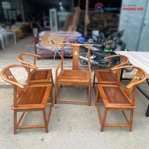 Bộ Bàn Ghế Gỗ Tự Nhiên Kèm 5 Ghế Cũ